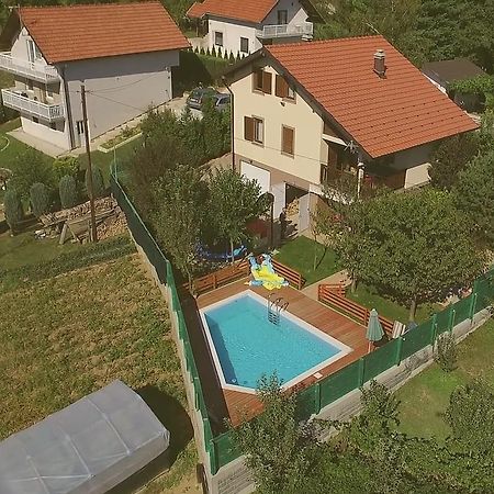 Home Away From Home Ilidža 외부 사진